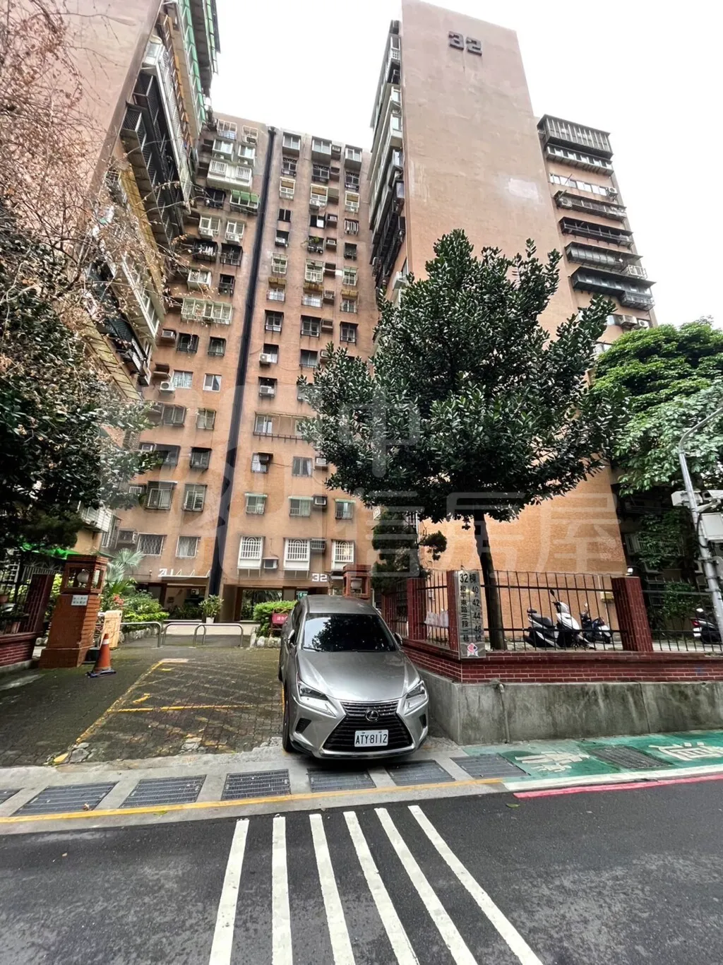 成功國宅中央區西區